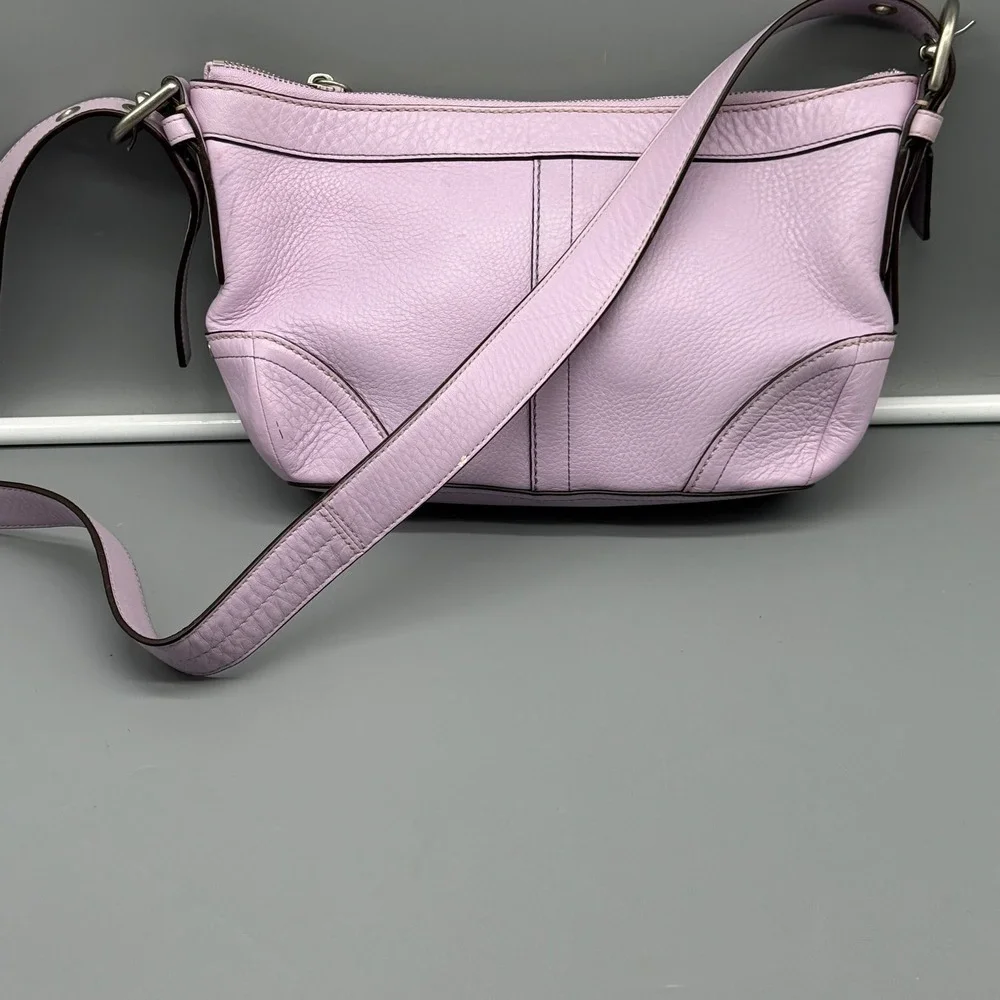 Vintage Y2K‎ Coach Madison F12321 Lavender Leather Shoulder Bag Hobo Purple